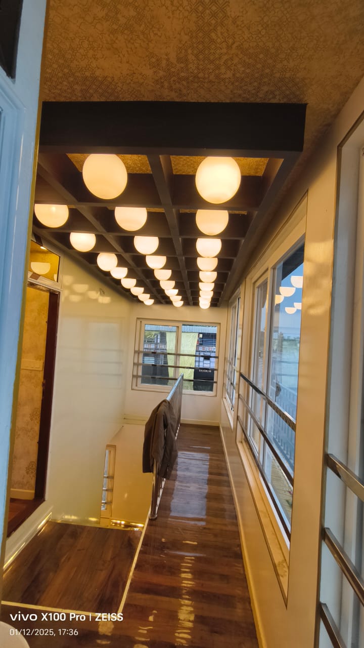 Royal Caribbean Houseboat (13)