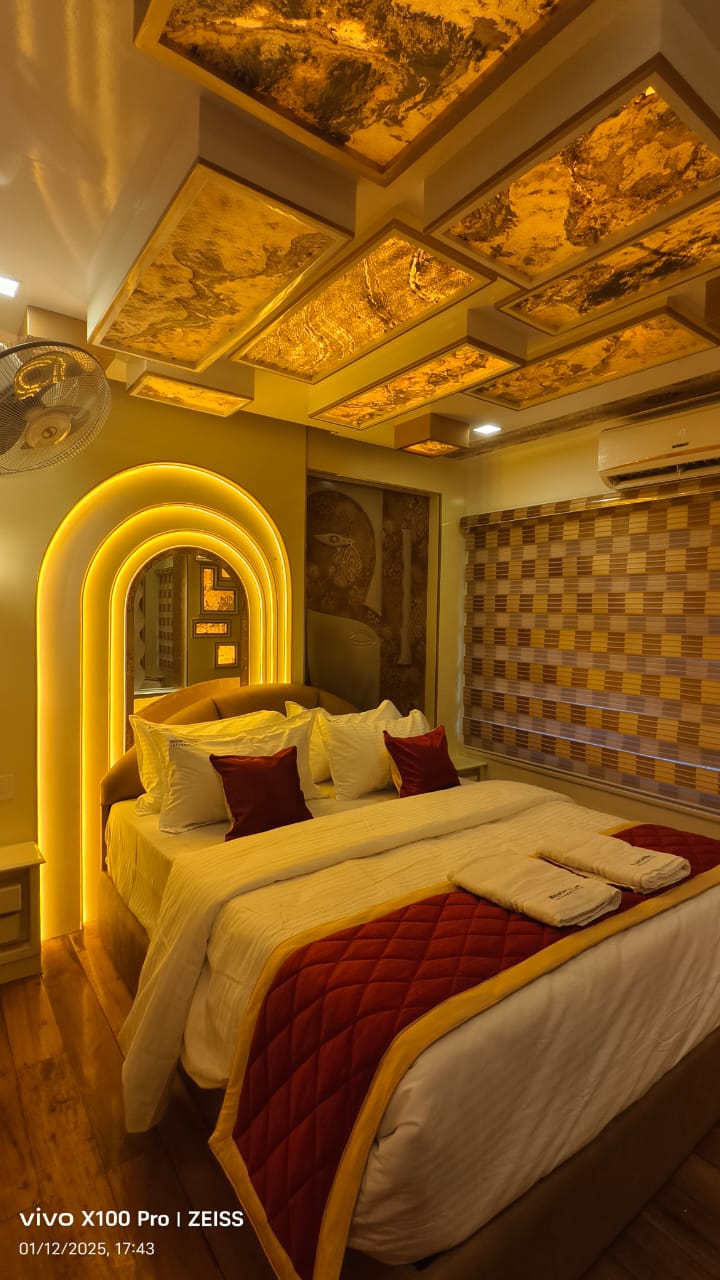 Royal Caribbean Houseboat (22)